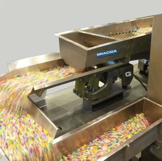 Dosificador de material vibratorio instalado por Gracida