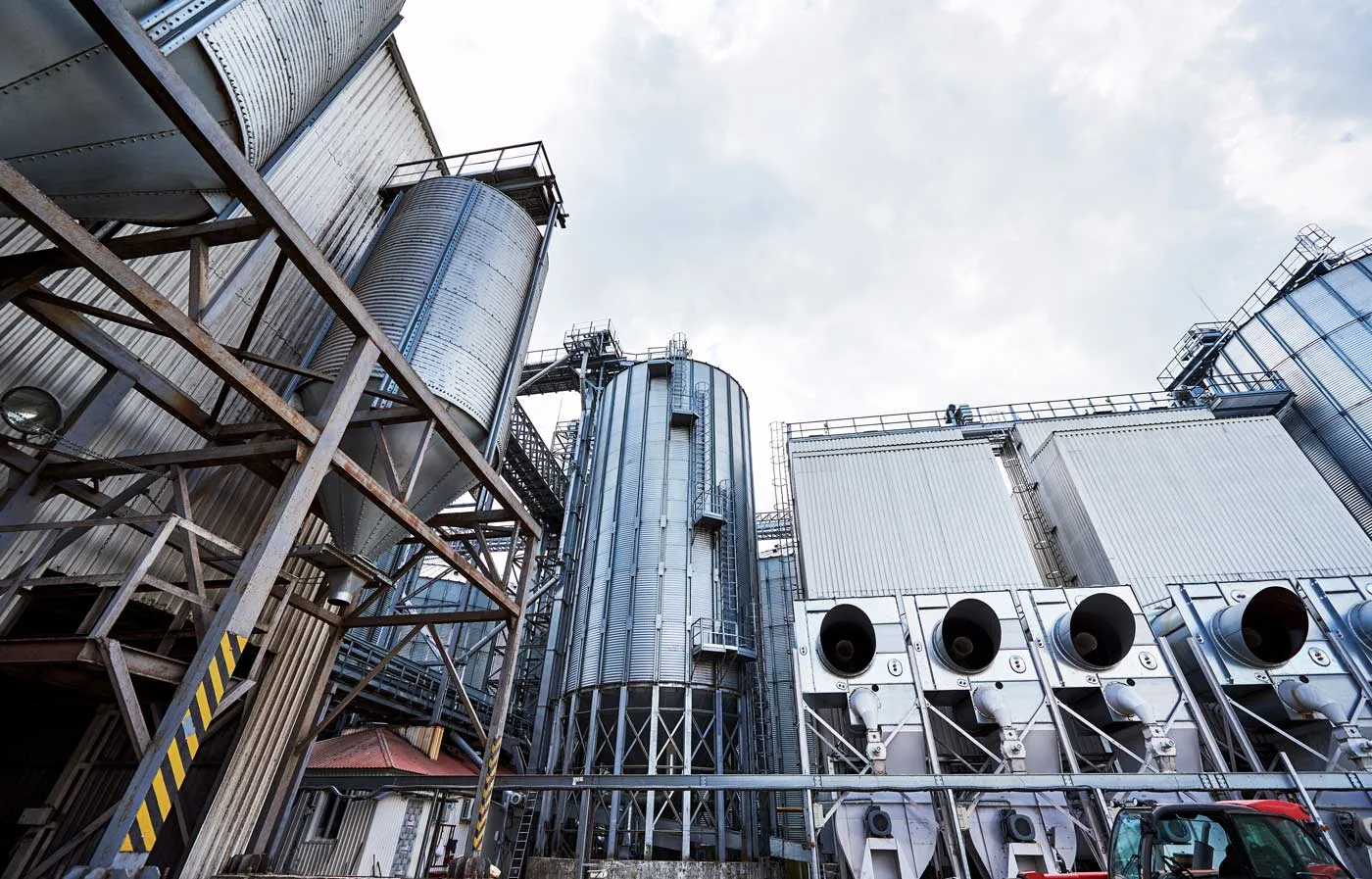 Proyecto de Gracida Procesos: instalación de componentes en planta