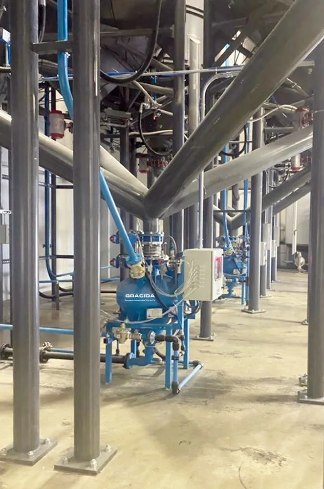 Transportador neumático instalado bajo un silo en México